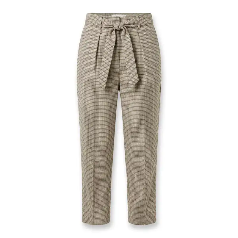 Check trousers flat-lay before Virtual Try-On